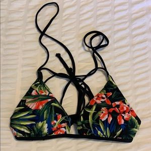 Flora Bikini top